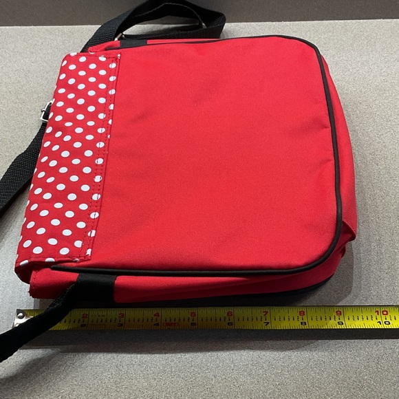 Hello Kitty - Picture 5 of 6